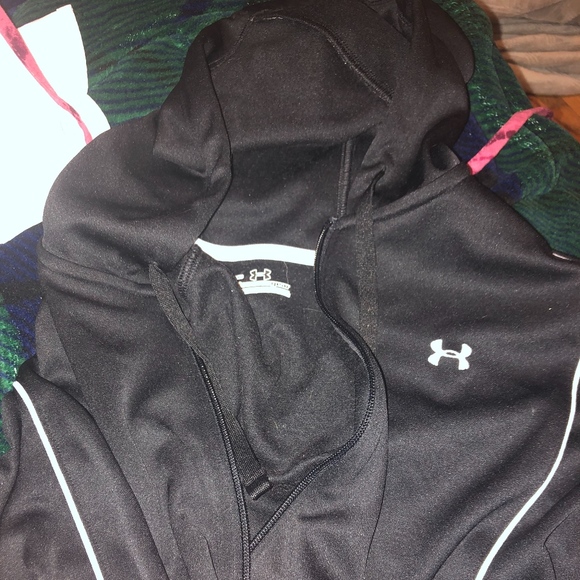 black under armor jacket